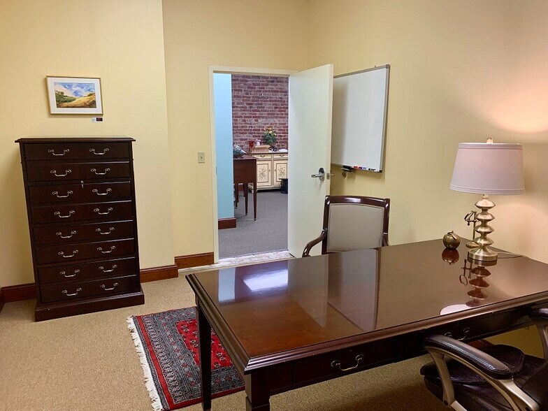 Charleston WV - Inside